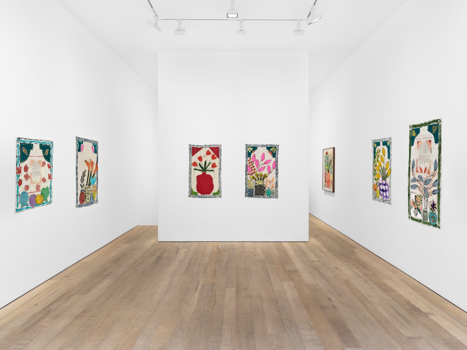 Installation_view__Isabella_Ducrot__Remembering_flowers__Sadie_Coles_HQ__Bury_Street__28_June_-_17_August_2024_1_canonical